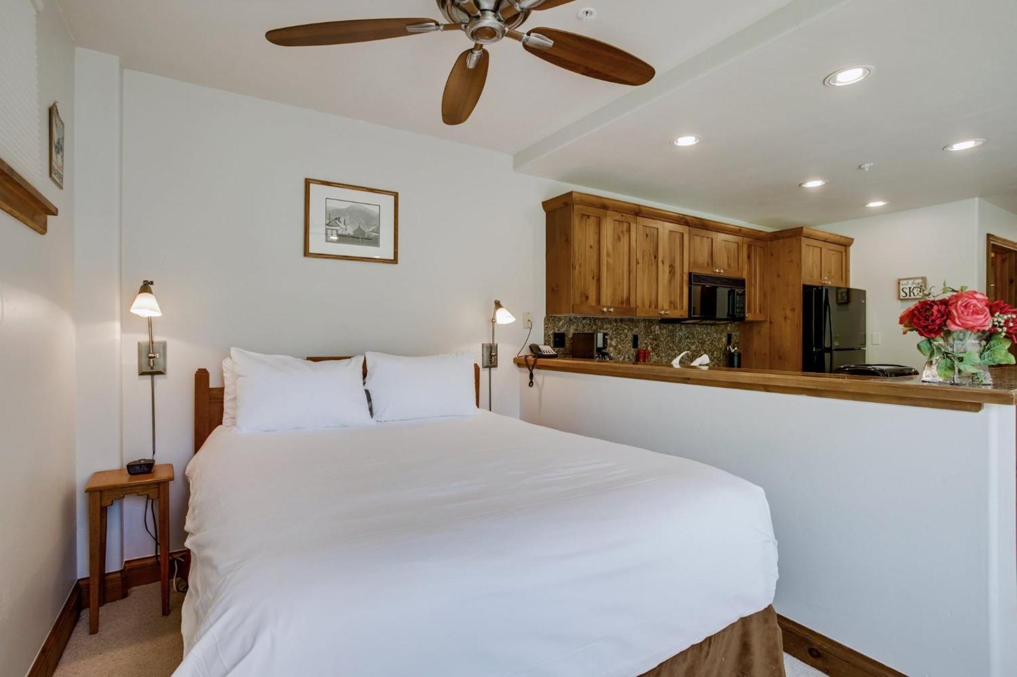 Elkhorn Lodge Ейвон Екстер'єр фото